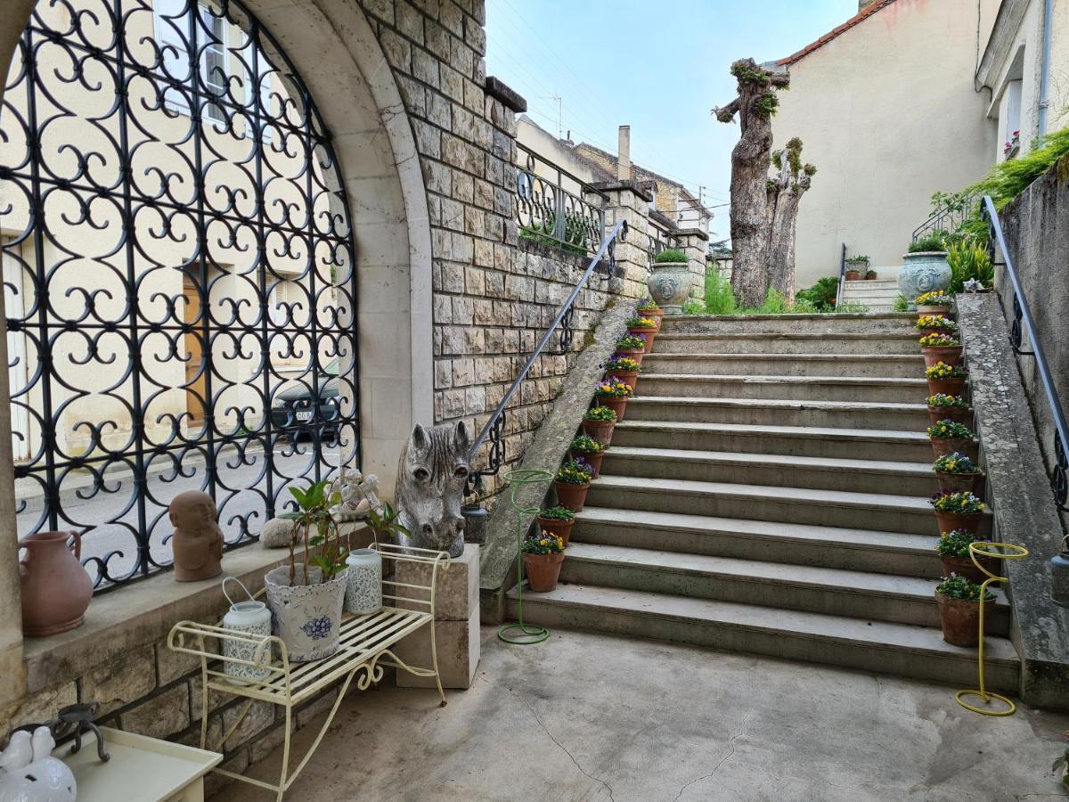 Villa Pierre Кондом Екстериор снимка
